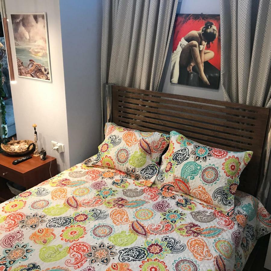 Guest House Gabriela Keratea 外观 照片